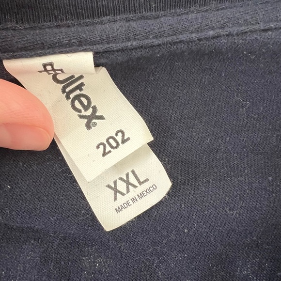 Blink 182 - 2023 Tour Tshirt - XXL - Picture 2 of 3